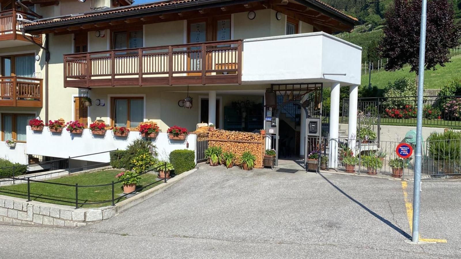 Mansarda Con Giardino Val Di Sole Trentino Terzolas Exterior foto